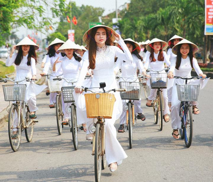 Tìm hiểu về thị trường: Tìm hiểu về nhu cầu và đam mê của khách hàng để đưa ra sản_Sự kiện văn hóa Internet