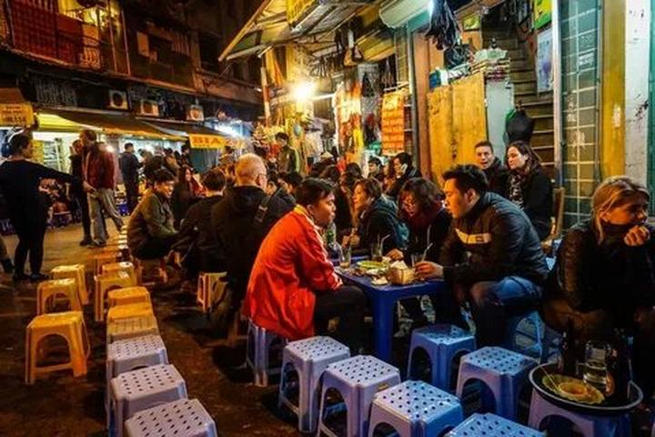 Hotspot Matrix và Bé Ê Phở hot rần rần khắp MXH: